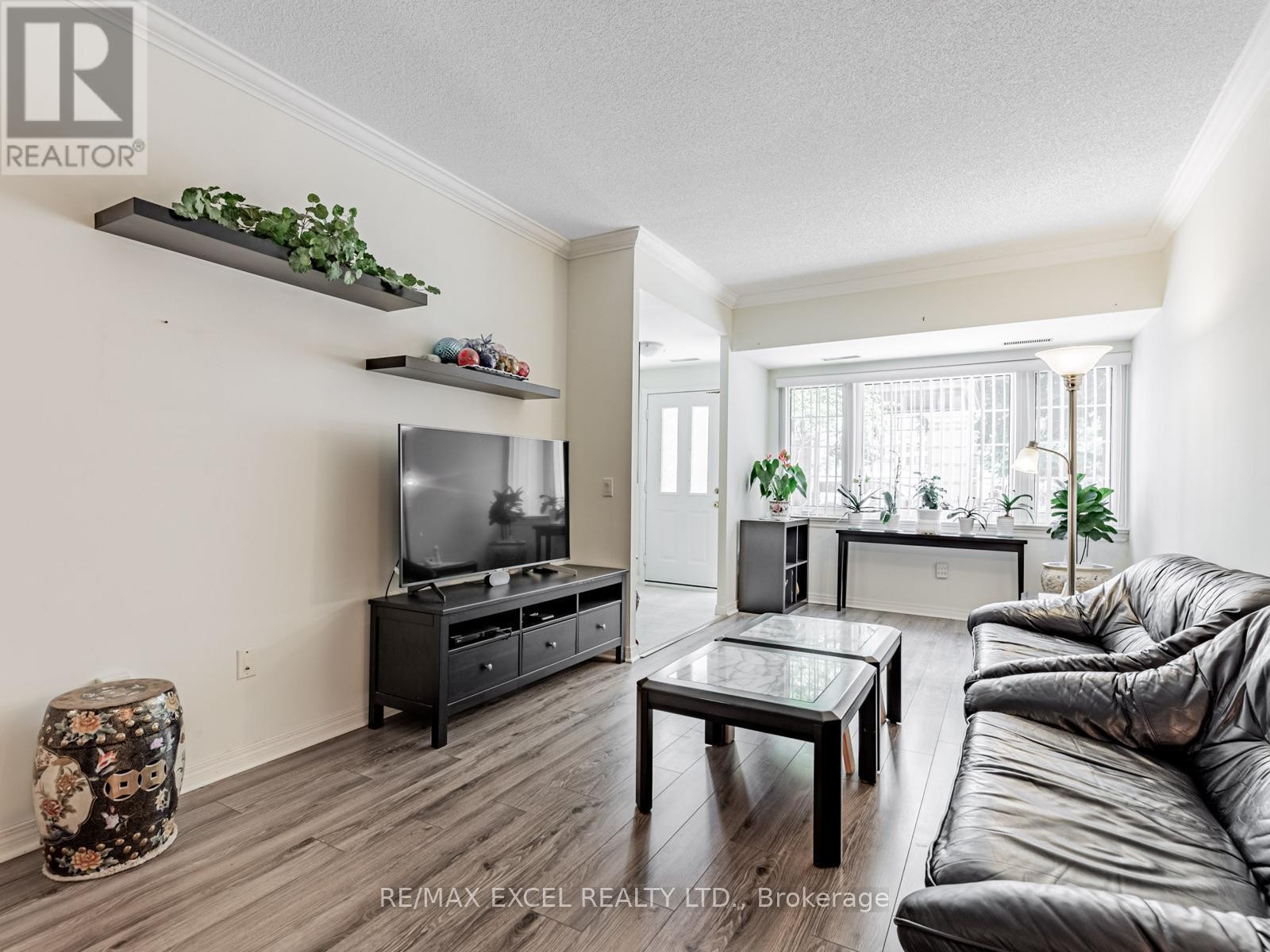 












802 - 188 BONIS AVENUE

,
Toronto (Tam O'Shanter-Sullivan),




Ontario
M1T3W1


