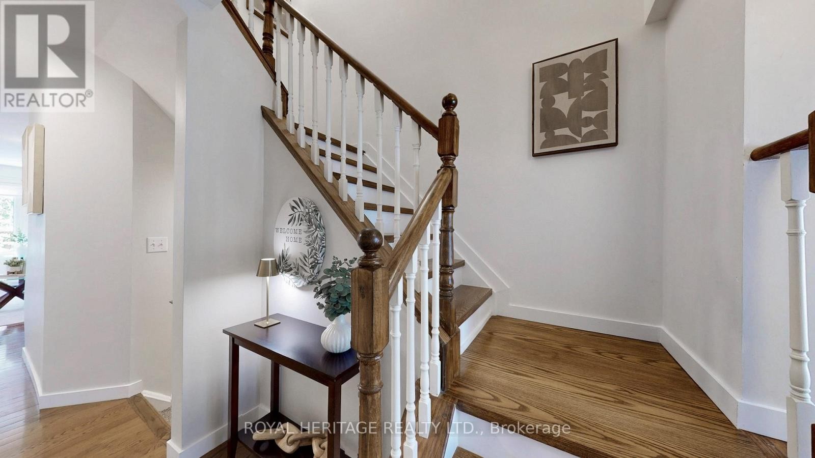












7 SCHOONER LANE

,
Toronto (Rouge),




Ontario
M1C5J3

