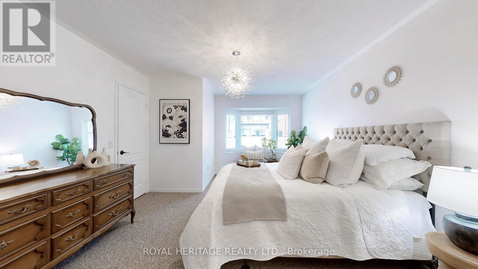 












7 SCHOONER LANE

,
Toronto (Rouge),




Ontario
M1C5J3


