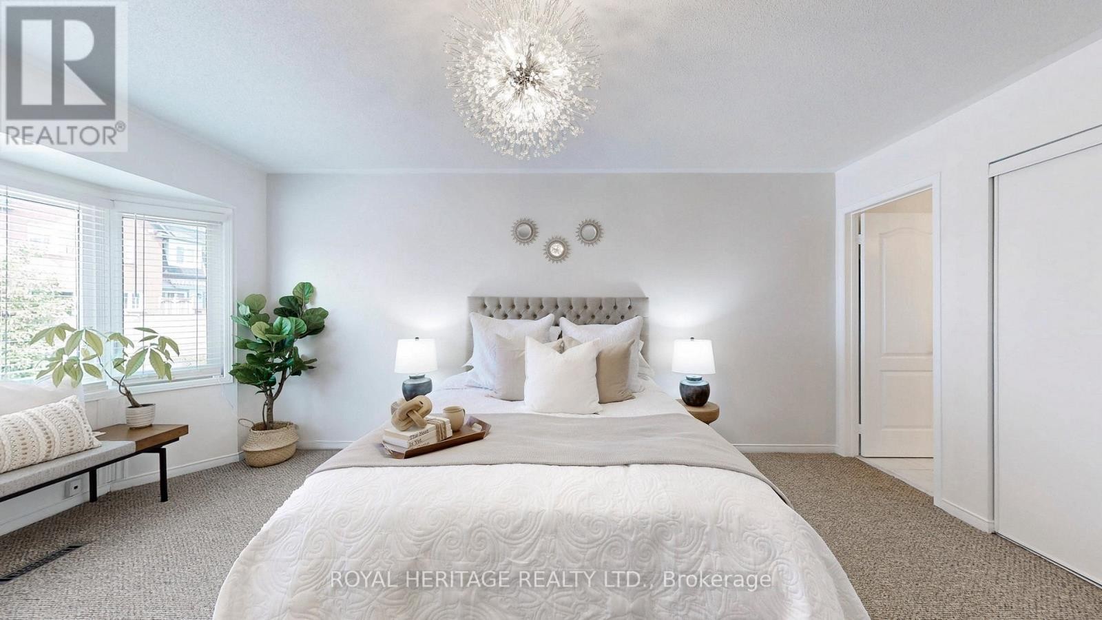












7 SCHOONER LANE

,
Toronto (Rouge),




Ontario
M1C5J3

