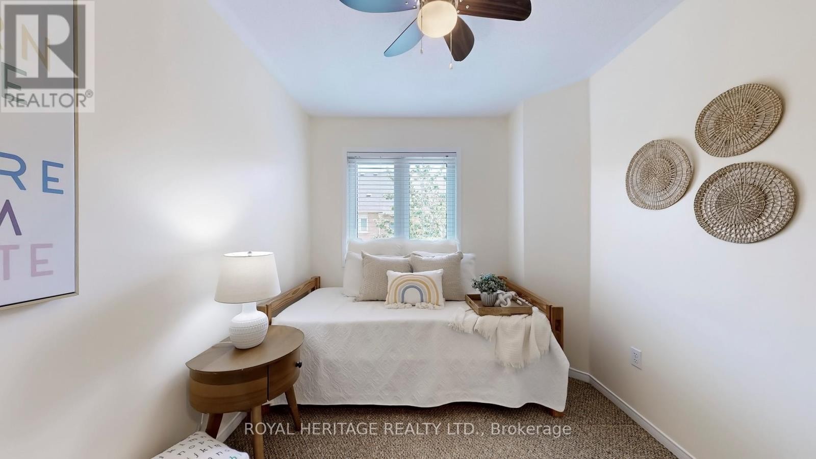 












7 SCHOONER LANE

,
Toronto (Rouge),




Ontario
M1C5J3

