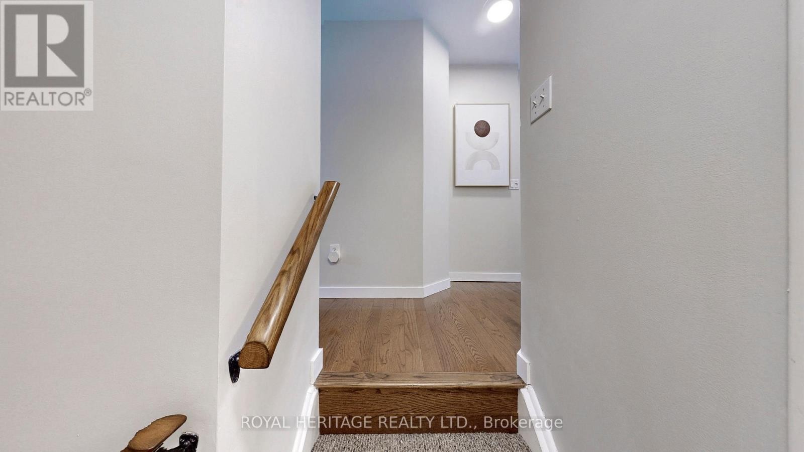 












7 SCHOONER LANE

,
Toronto (Rouge),




Ontario
M1C5J3

