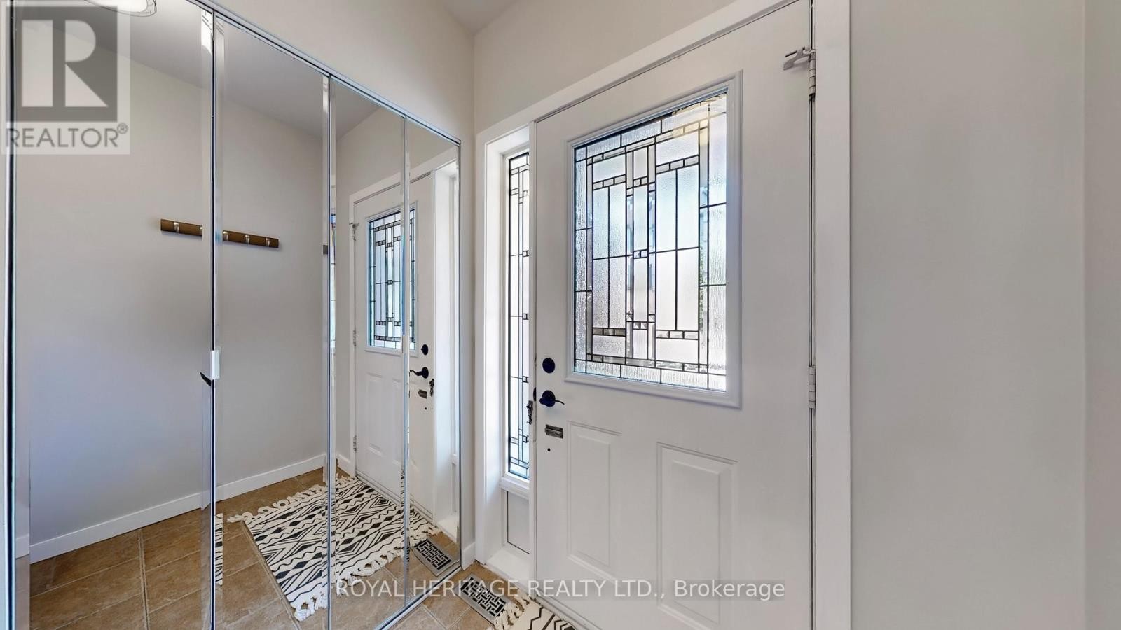 












7 SCHOONER LANE

,
Toronto (Rouge),




Ontario
M1C5J3

