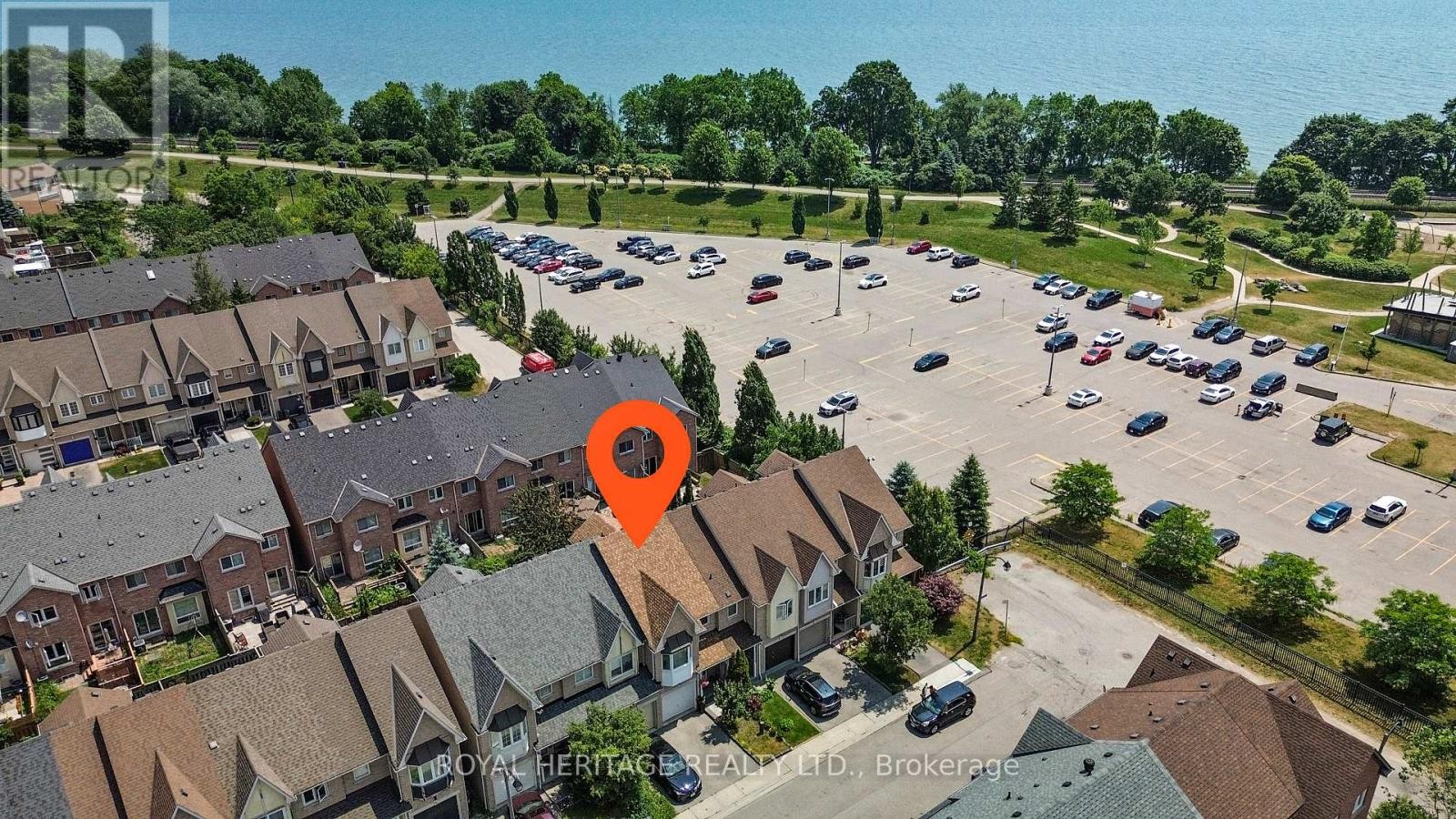 












7 SCHOONER LANE

,
Toronto (Rouge),




Ontario
M1C5J3

