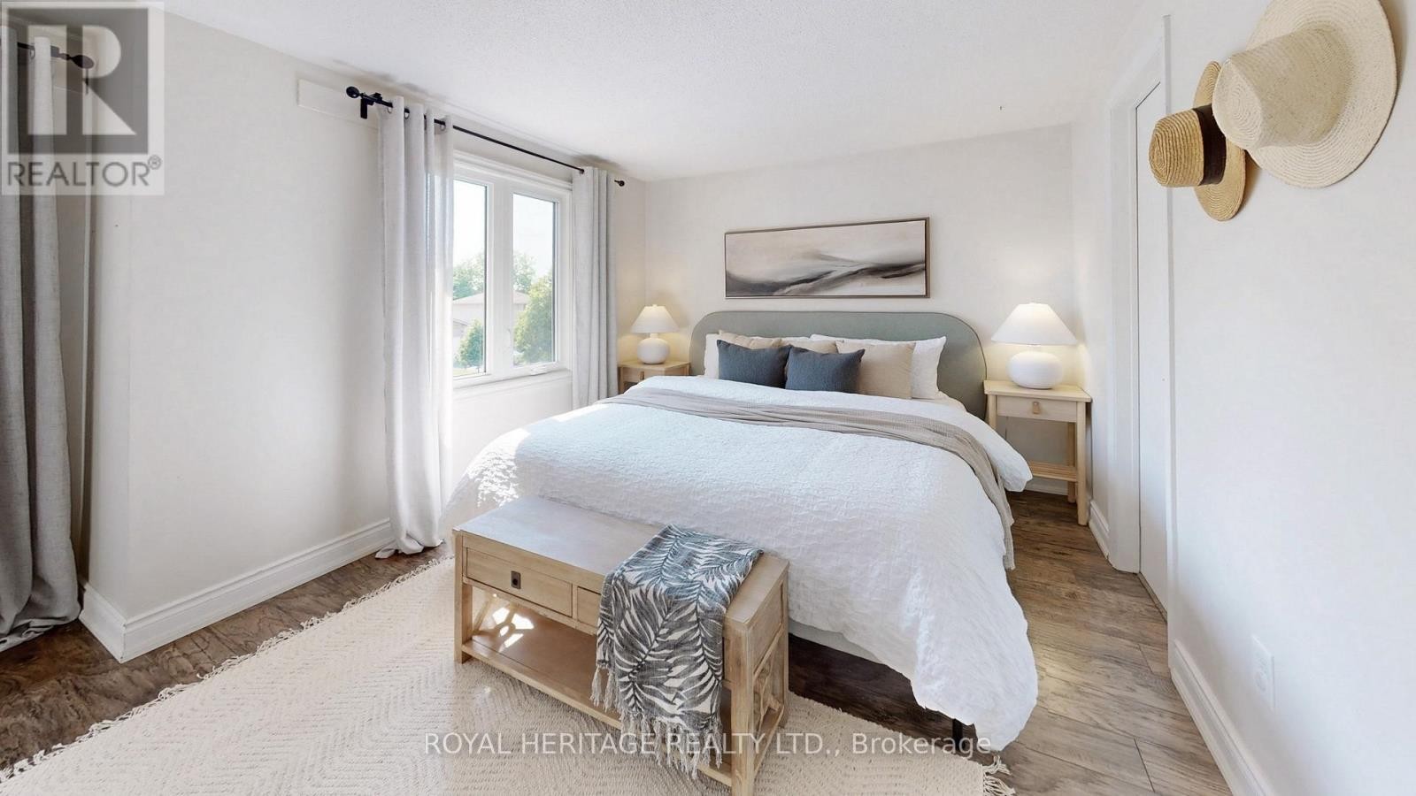 












591 COBBLEHILL DRIVE

,
Oshawa (Pinecrest),




Ontario
L1K1Y6

