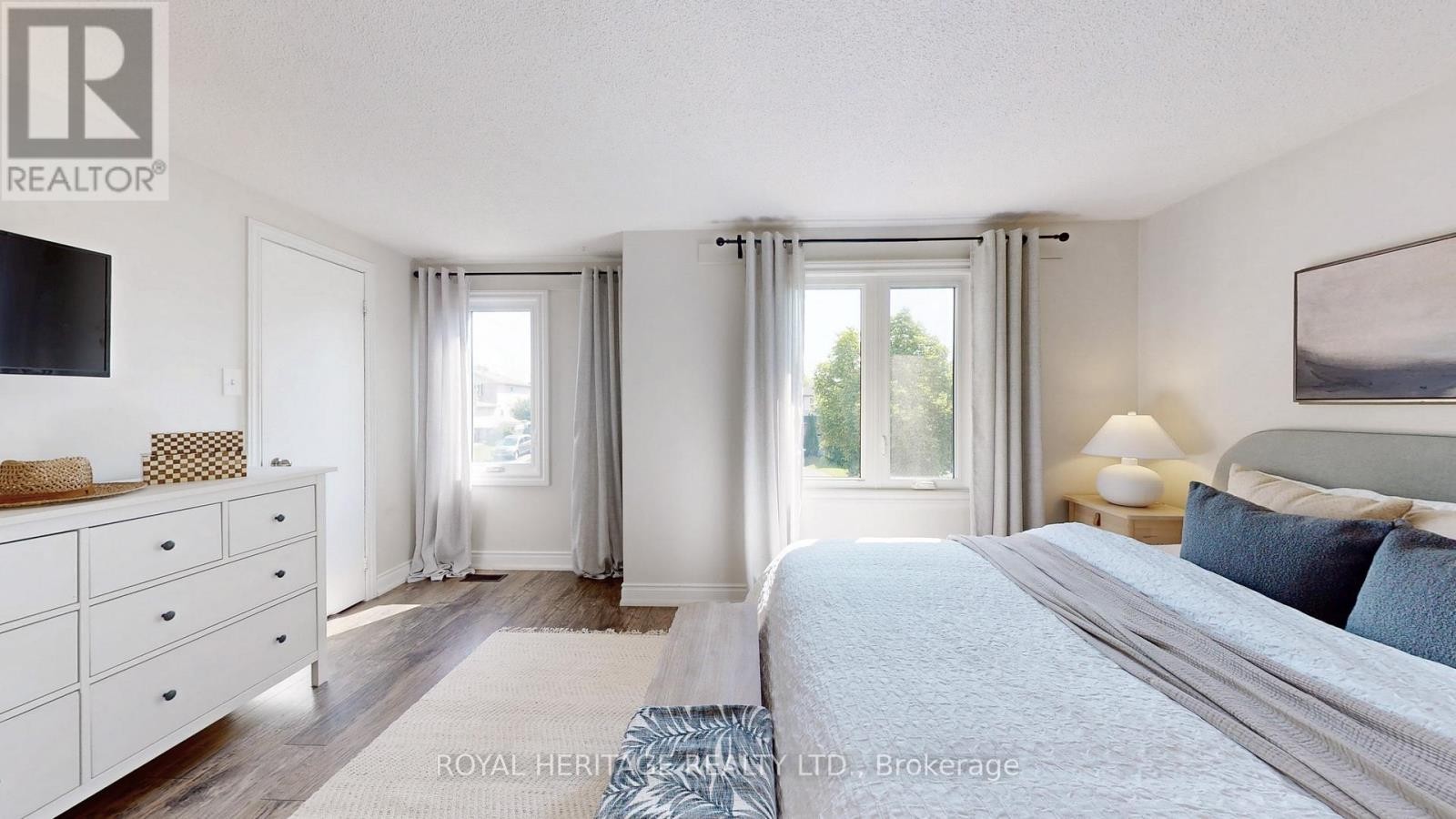 












591 COBBLEHILL DRIVE

,
Oshawa (Pinecrest),




Ontario
L1K1Y6

