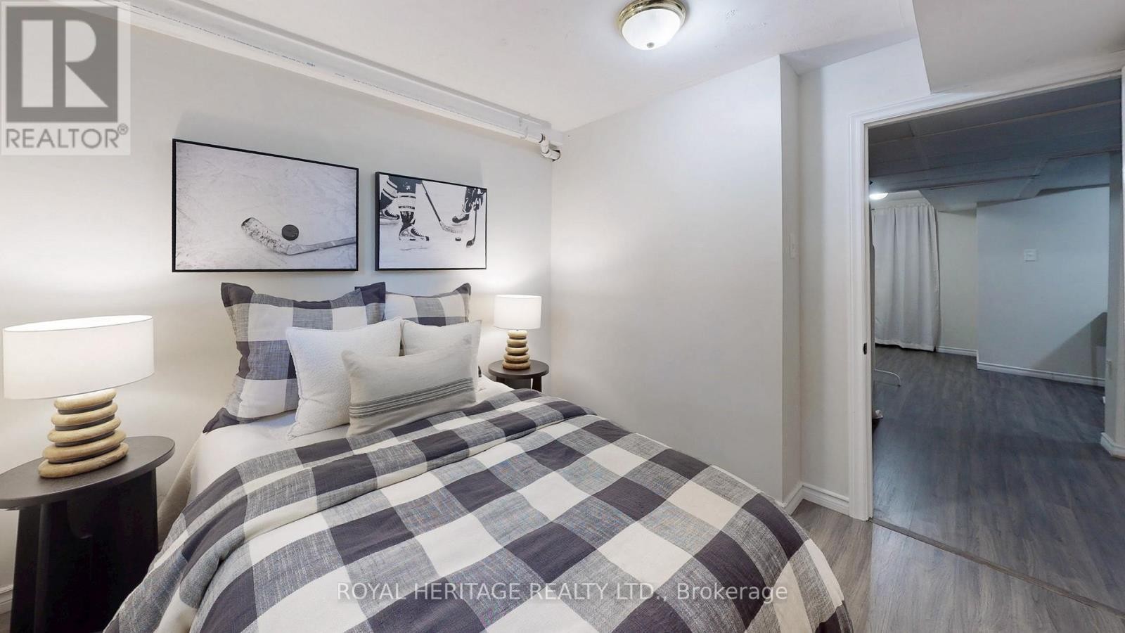 












591 COBBLEHILL DRIVE

,
Oshawa (Pinecrest),




Ontario
L1K1Y6

