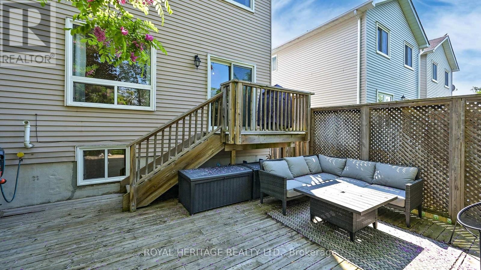 












591 COBBLEHILL DRIVE

,
Oshawa (Pinecrest),




Ontario
L1K1Y6

