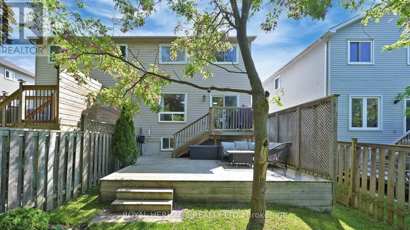 












591 COBBLEHILL DRIVE

,
Oshawa (Pinecrest),




Ontario
L1K1Y6

