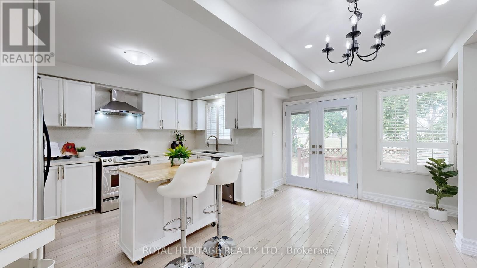 












20 REED DRIVE

,
Ajax (Central),




Ontario
L1S5S3

