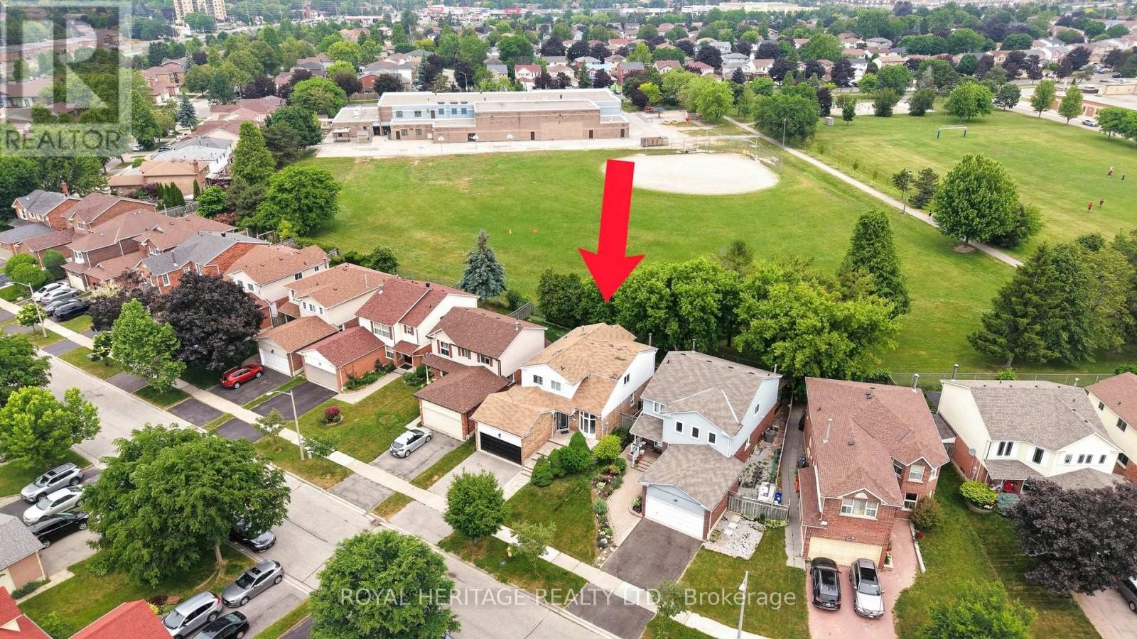 












20 REED DRIVE

,
Ajax (Central),




Ontario
L1S5S3

