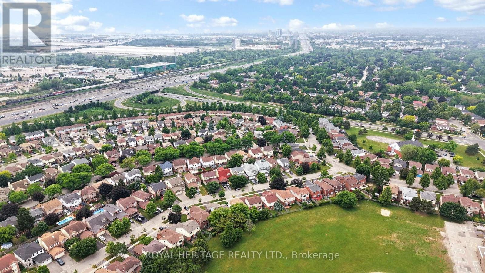 












20 REED DRIVE

,
Ajax (Central),




Ontario
L1S5S3


