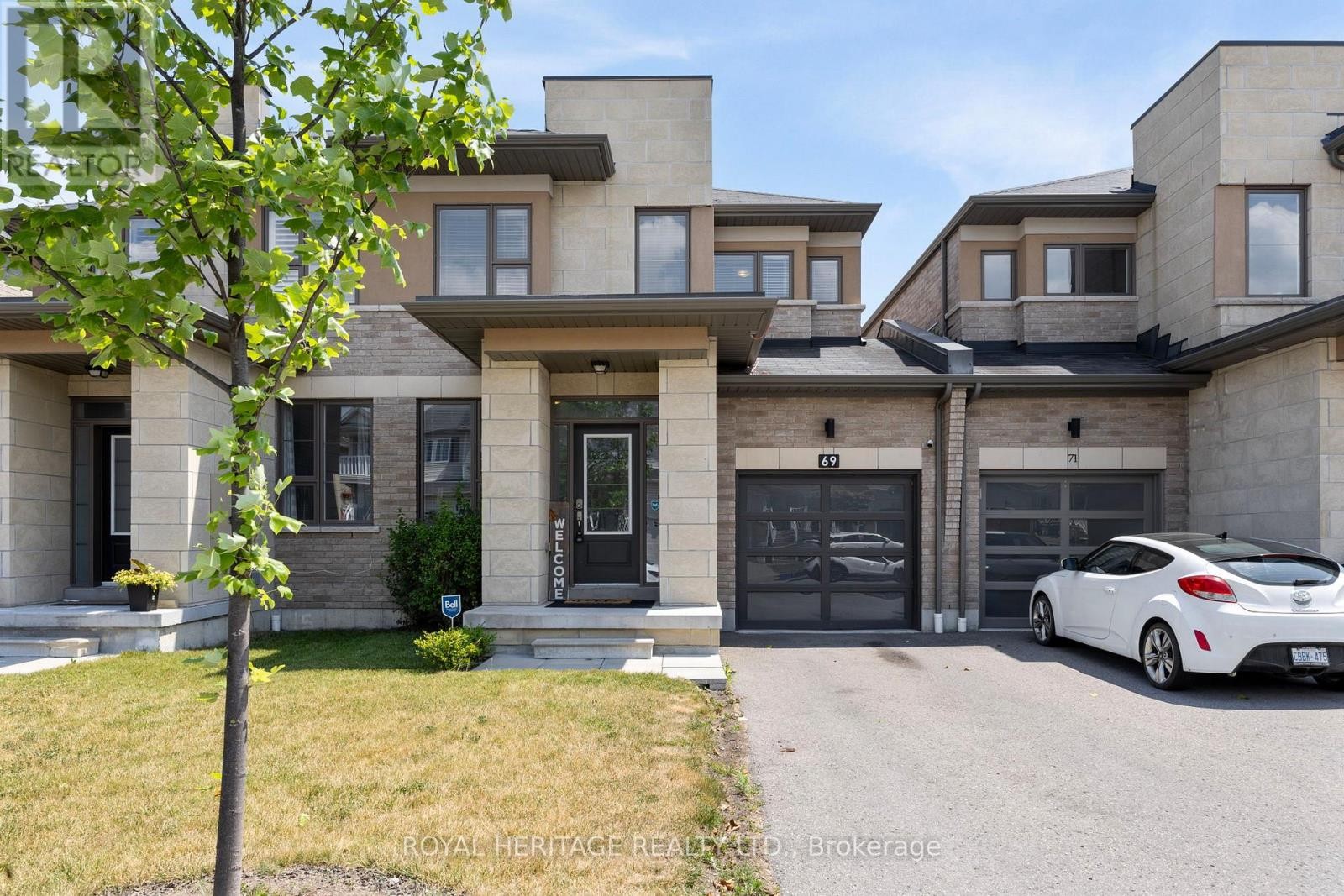 












69 BARRISTER AVENUE

,
Whitby (Pringle Creek),




Ontario
L1R0N3

