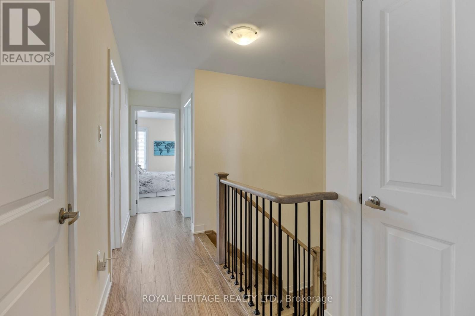 












69 BARRISTER AVENUE

,
Whitby (Pringle Creek),




Ontario
L1R0N3

