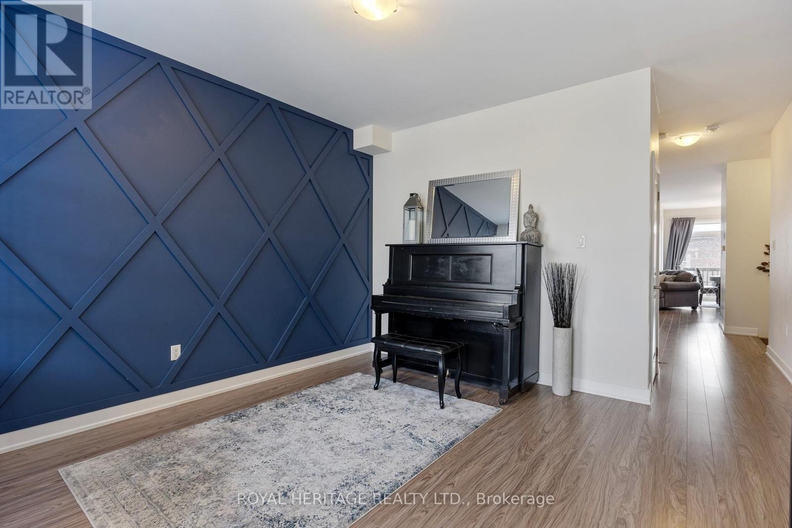 












69 BARRISTER AVENUE

,
Whitby (Pringle Creek),




Ontario
L1R0N3


