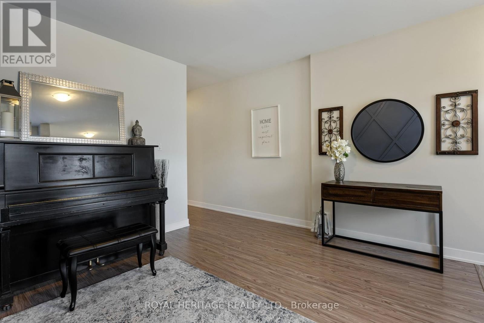 












69 BARRISTER AVENUE

,
Whitby (Pringle Creek),




Ontario
L1R0N3

