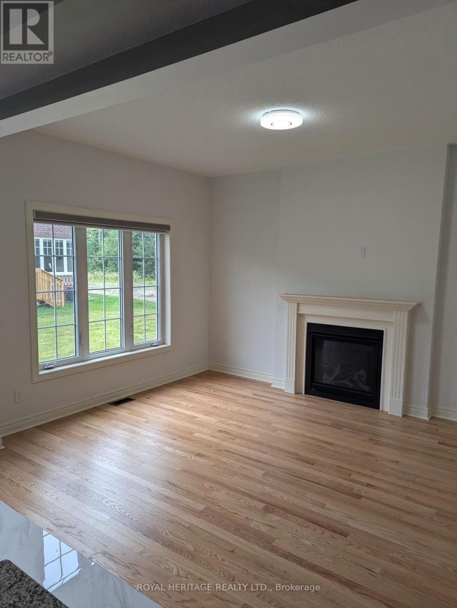 












676 FLEETWOOD DRIVE W

,
Oshawa (Eastdale),




Ontario
L1K1A4

