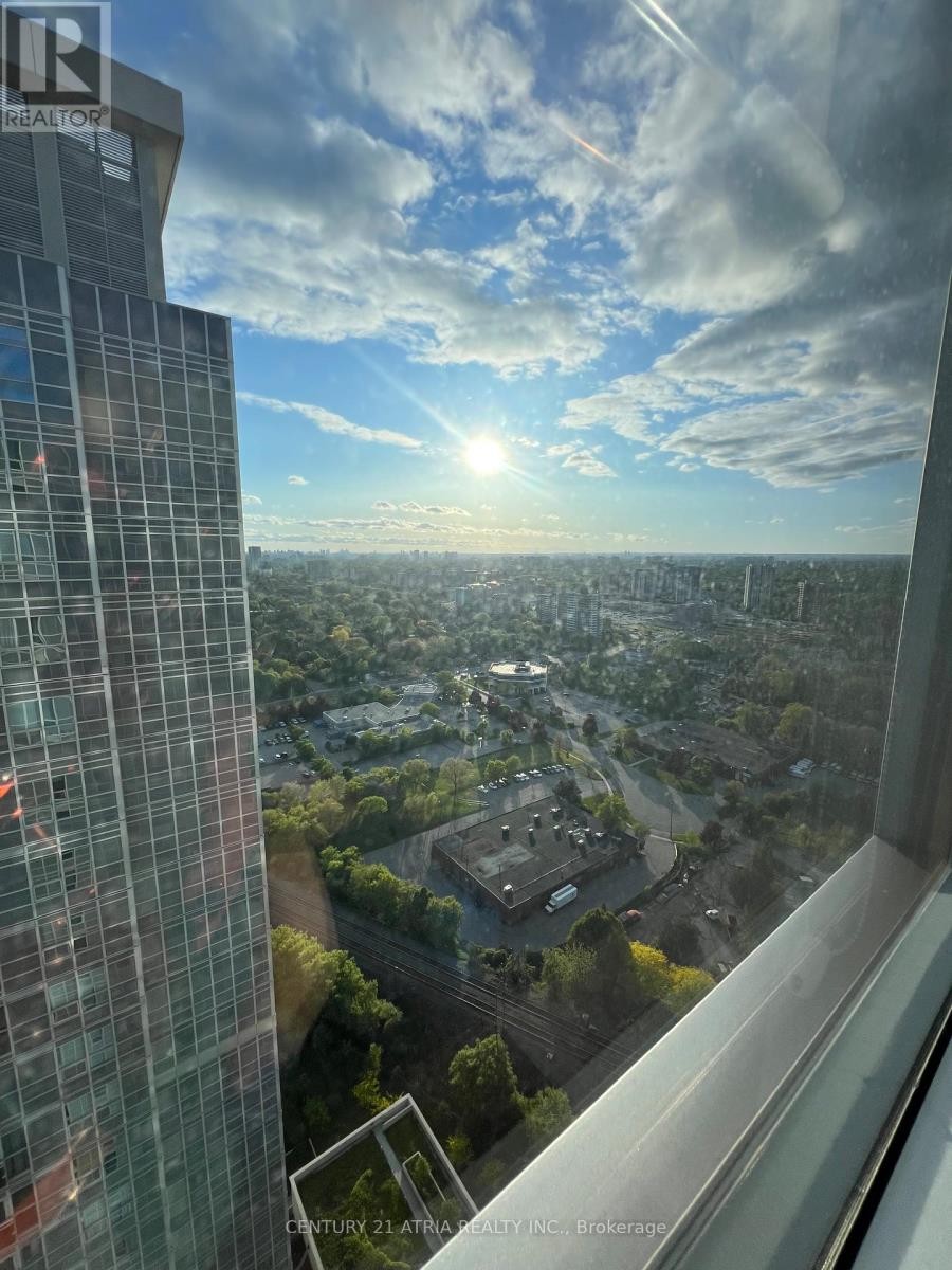 












3303 - 255 VILLAGE GREEN SQUARE

,
Toronto (Agincourt South-Malvern West),




Ontario
M1S0L7

