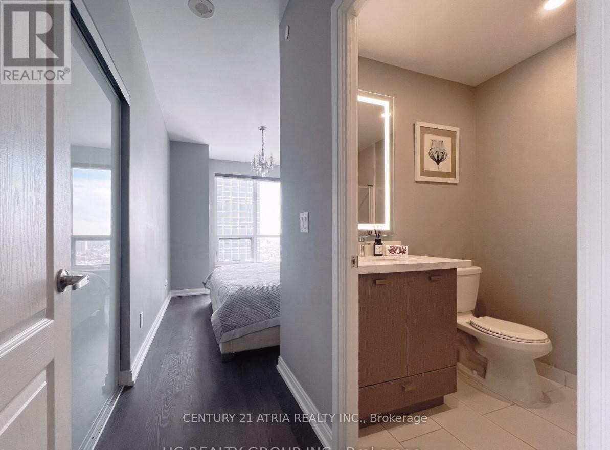 












3303 - 255 VILLAGE GREEN SQUARE

,
Toronto (Agincourt South-Malvern West),




Ontario
M1S0L7

