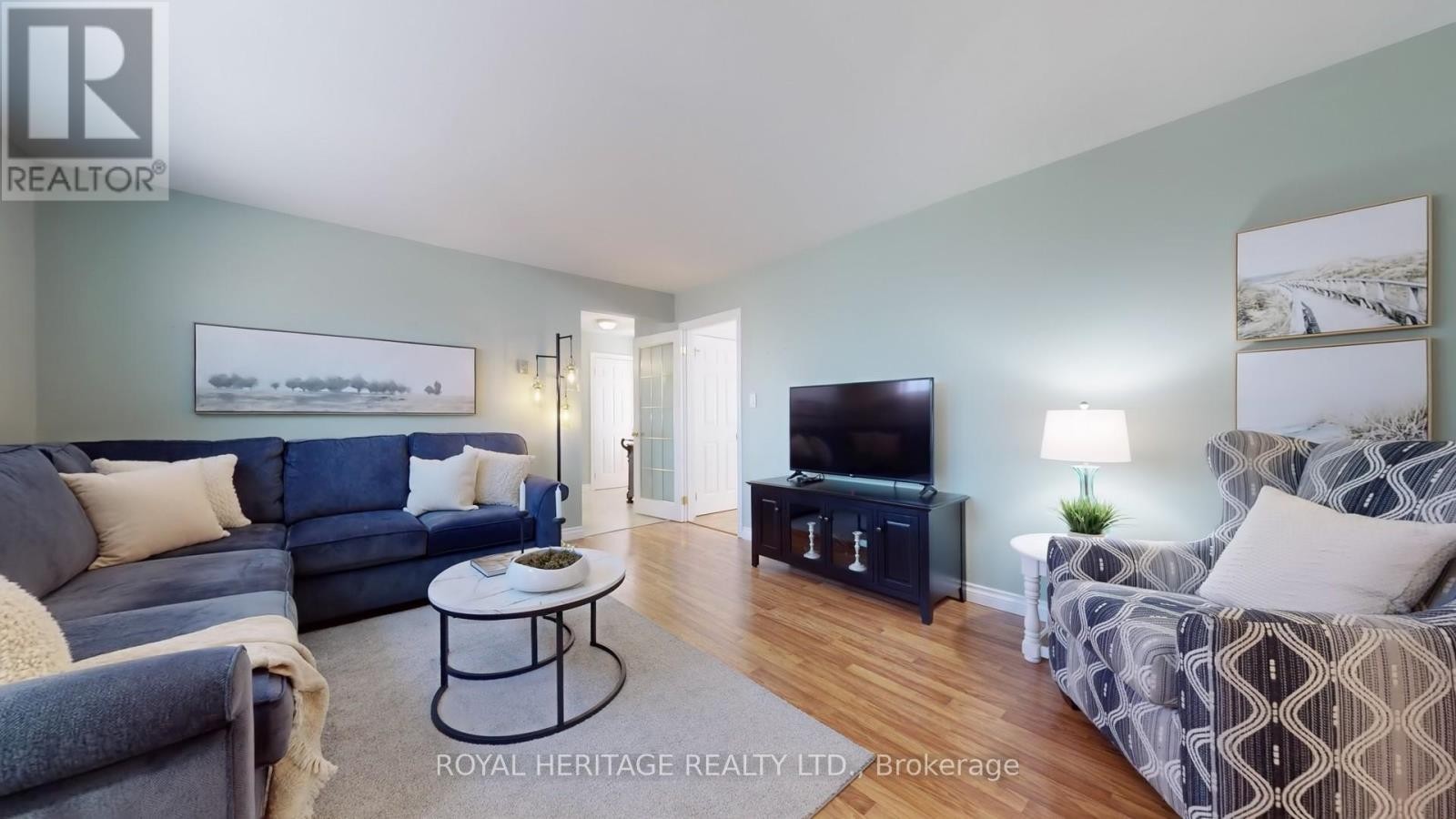 












11 DURHAM STREET

,
Whitby (Brooklin),




Ontario
L1M1A5

