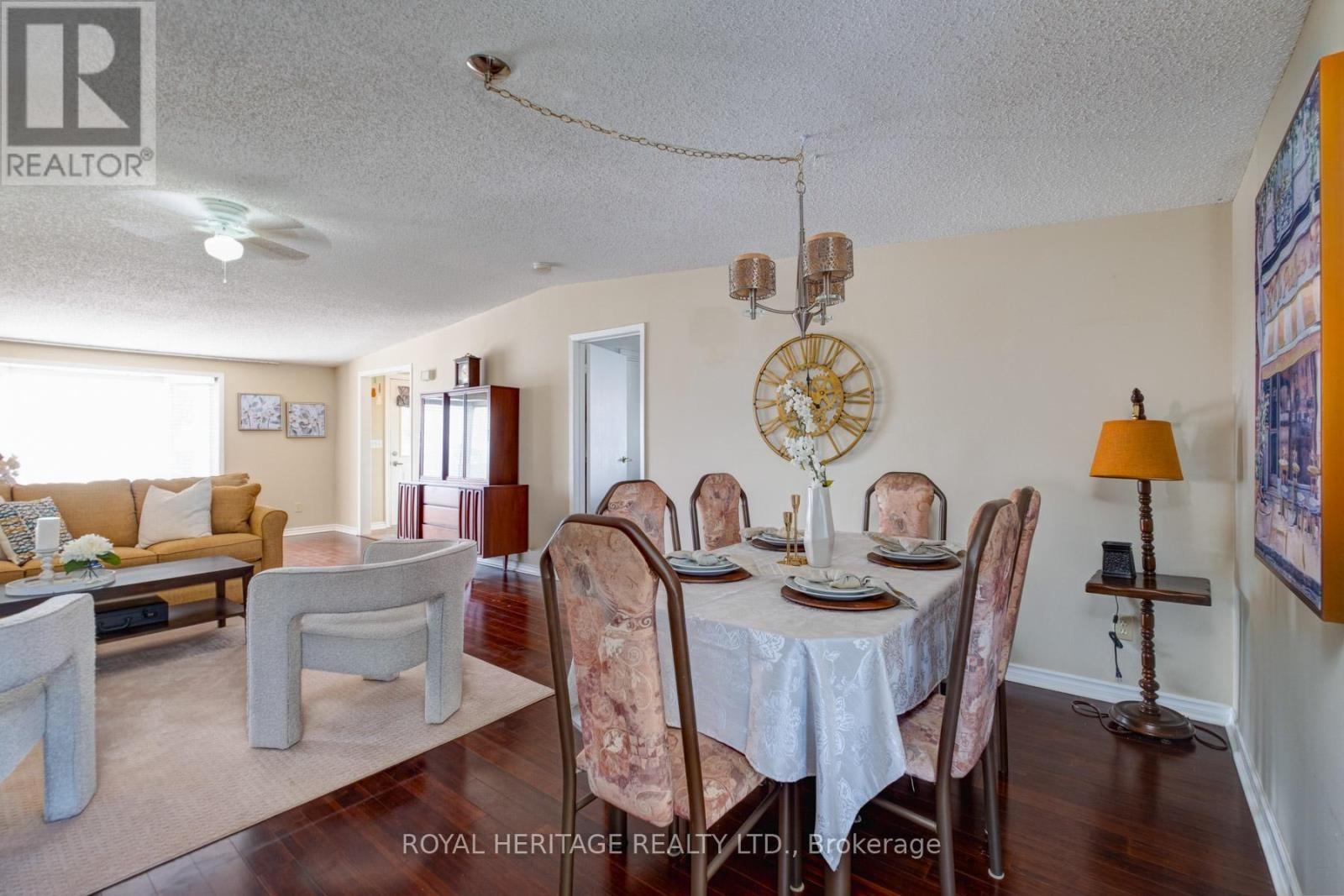












46 WILMOT TRAIL

,
Clarington (Newcastle),




Ontario
L1B1B8


