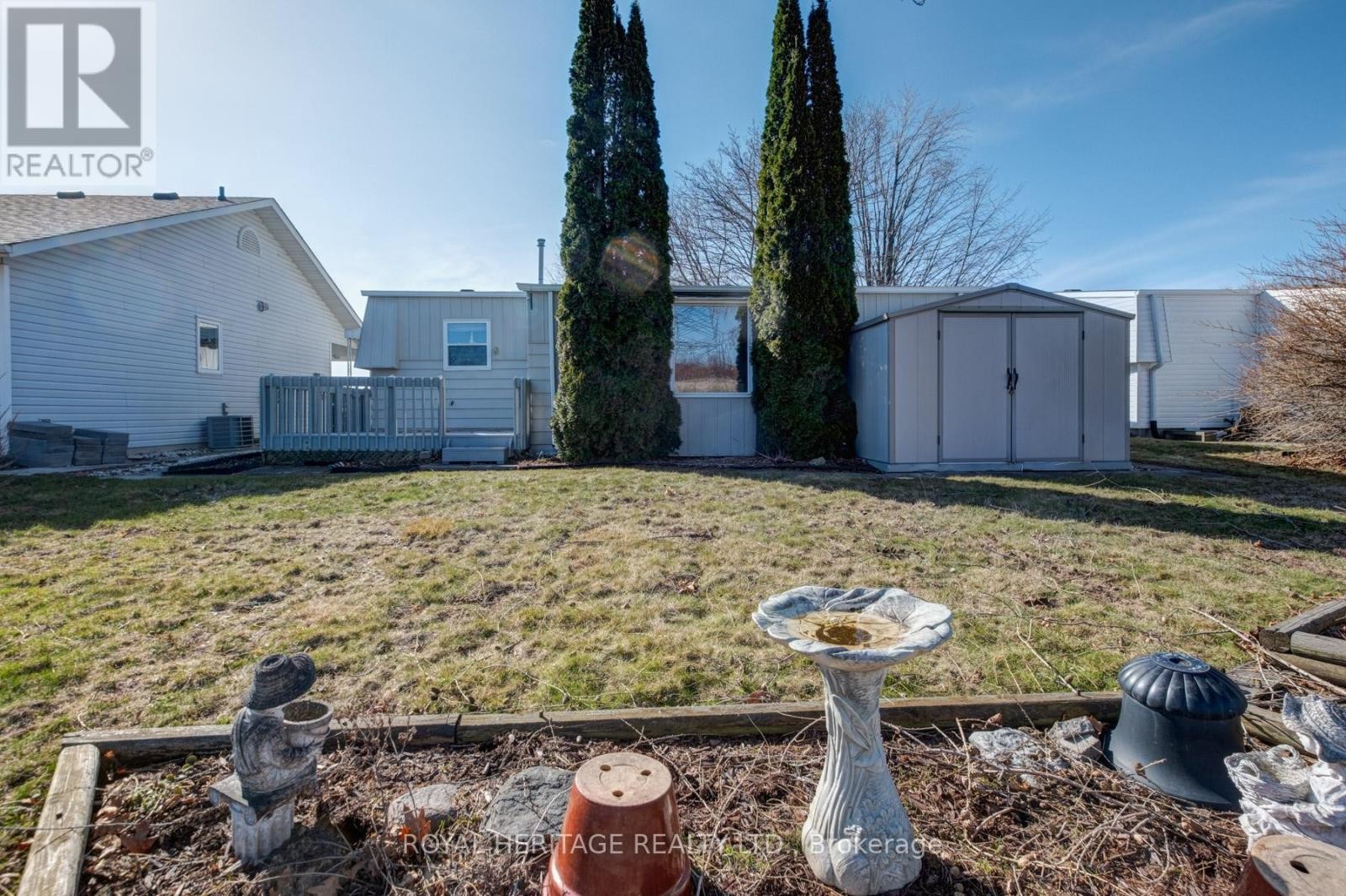 












46 WILMOT TRAIL

,
Clarington (Newcastle),




Ontario
L1B1B8

