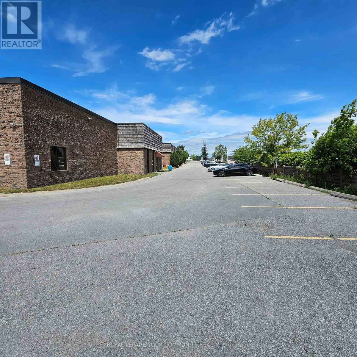 












UNITS A-K - 105 CONSUMERS DRIVE

,
Whitby (Whitby Industrial),




Ontario
L1N1C4

