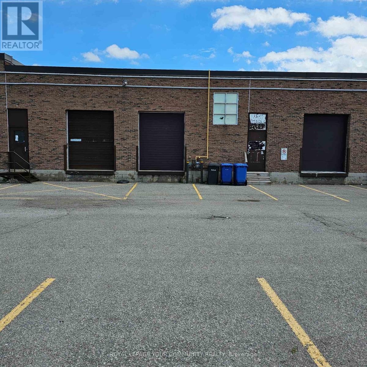 












UNITS A-K - 105 CONSUMERS DRIVE

,
Whitby (Whitby Industrial),




Ontario
L1N1C4

