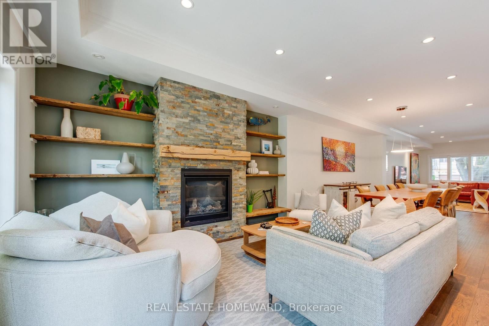












52 HAREWOOD AVENUE

,
Toronto (Cliffcrest),




Ontario
M1M2R3

