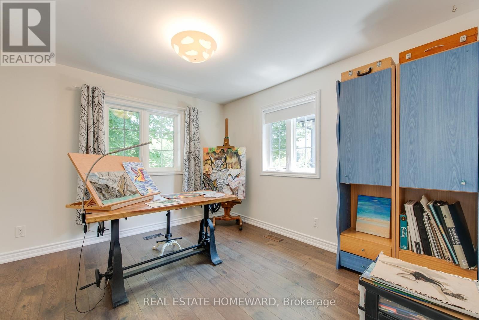 












52 HAREWOOD AVENUE

,
Toronto (Cliffcrest),




Ontario
M1M2R3

