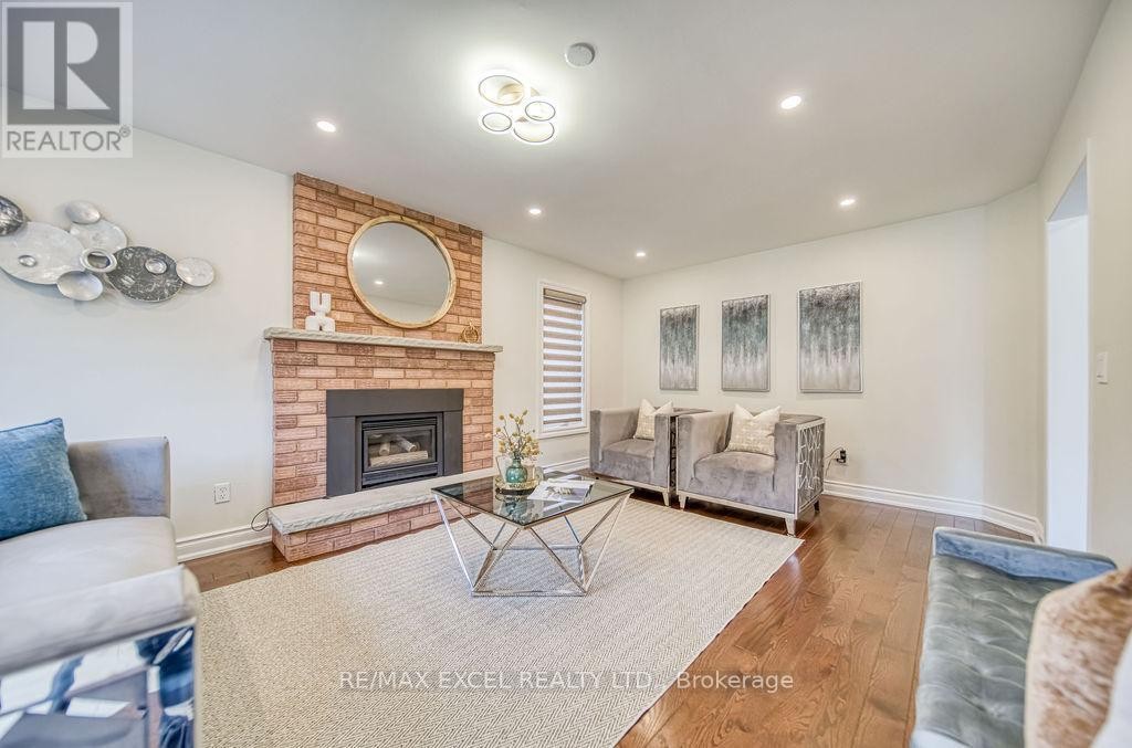 












1619 AMBERLEA ROAD

,
Pickering (Amberlea),




Ontario
L1V5P3

