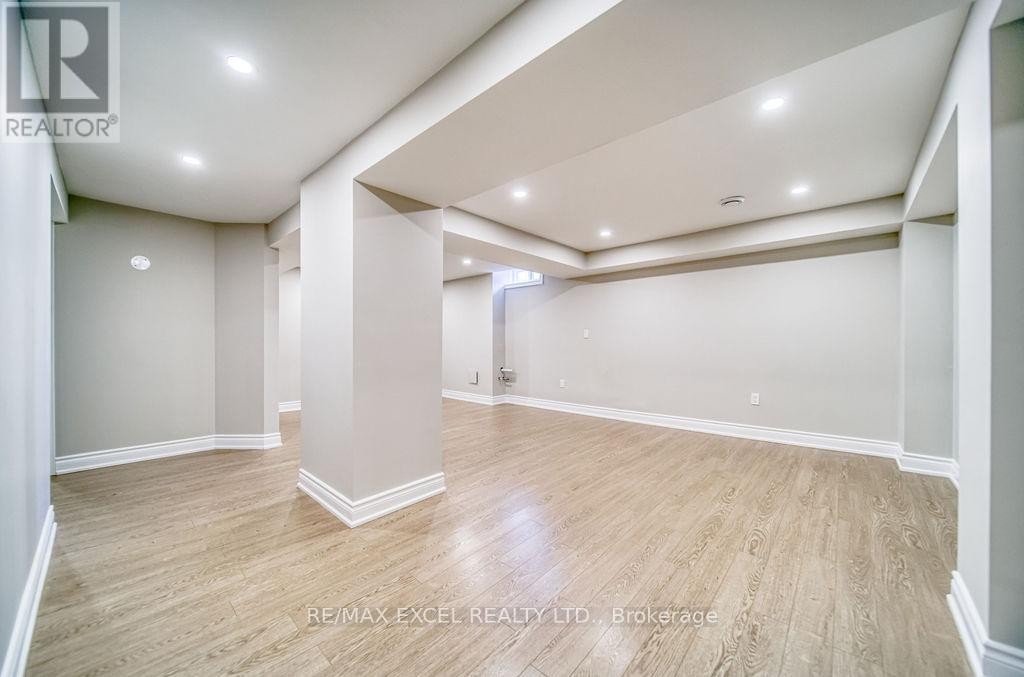 












1619 AMBERLEA ROAD

,
Pickering (Amberlea),




Ontario
L1V5P3

