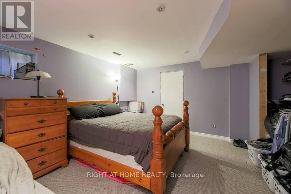 












58 PARK STREET

,
Toronto (Birchcliffe-Cliffside),




Ontario
M1N2N7

