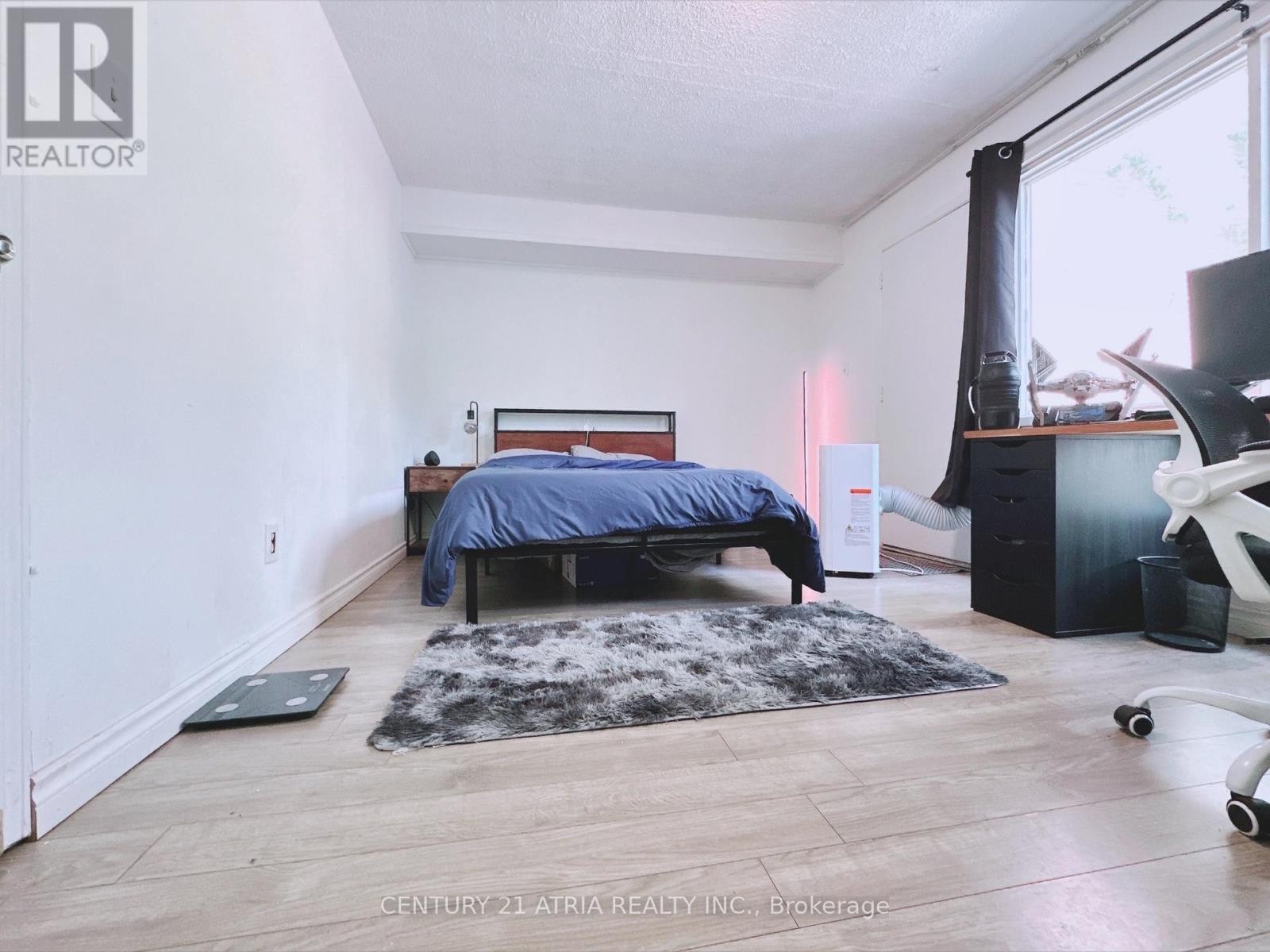 












29 SLENDER FERN WAY

,
Toronto (Malvern),




Ontario
M2J4P4

