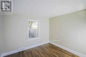 












116 FREDERICK STREET

,
Oshawa (O'Neill),




Ontario
L1G2B3

