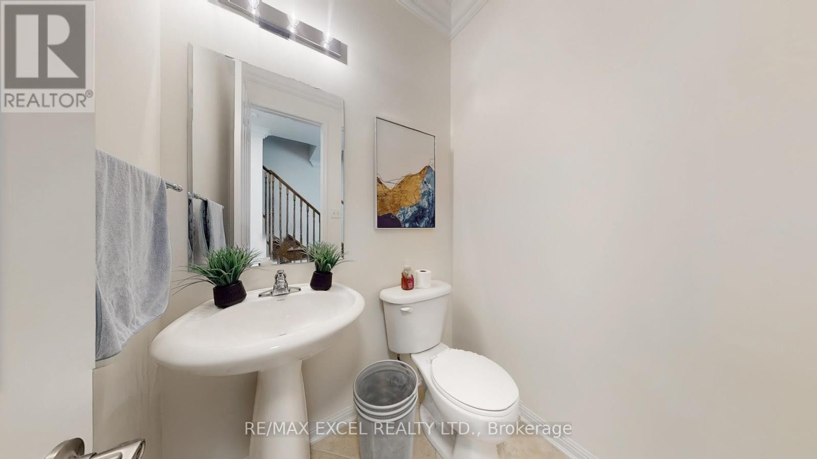 












5 PETHICK STREET

,
Toronto (Clairlea-Birchmount),




Ontario
M1L0C9

