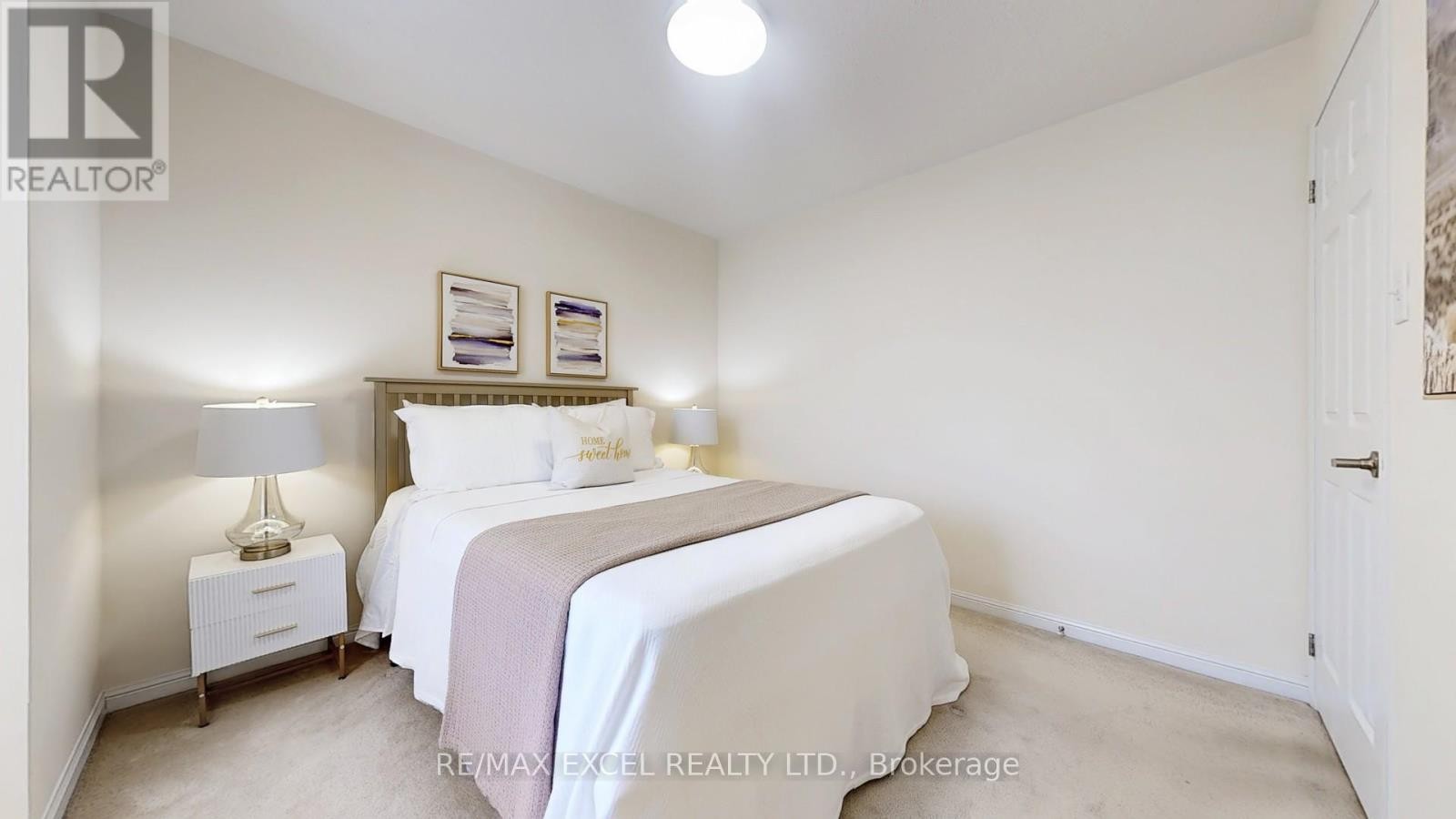 












5 PETHICK STREET

,
Toronto (Clairlea-Birchmount),




Ontario
M1L0C9

