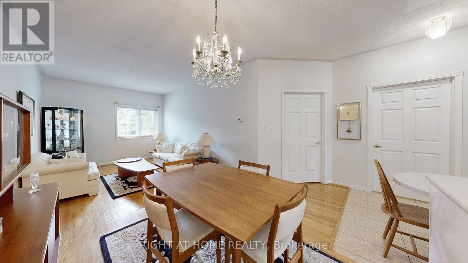












51 - 1111 WILSON ROAD N

,
Oshawa (Pinecrest),




Ontario
L1G8C2

