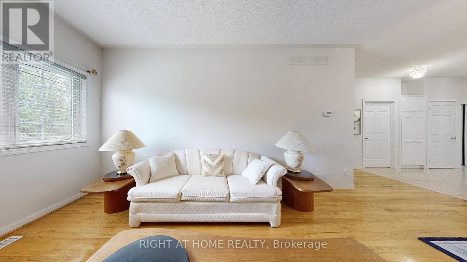 












51 - 1111 WILSON ROAD N

,
Oshawa (Pinecrest),




Ontario
L1G8C2

