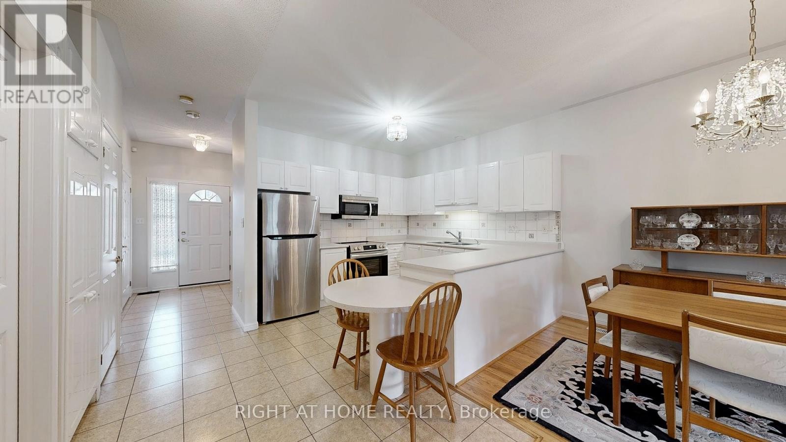 












51 - 1111 WILSON ROAD N

,
Oshawa (Pinecrest),




Ontario
L1G8C2

