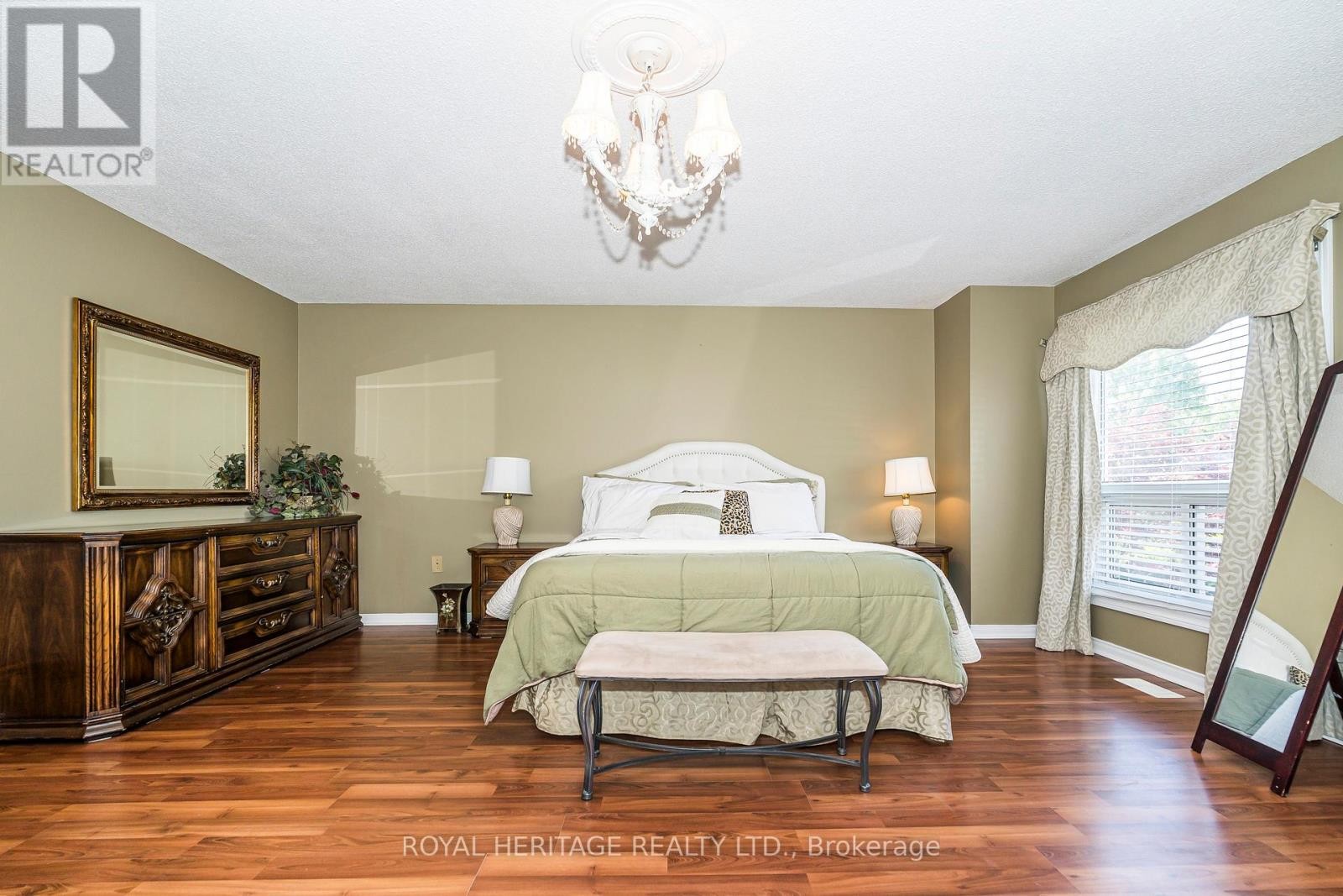 












756 STONEPATH CIRCLE

,
Pickering (Amberlea),




Ontario
L1V3T1


