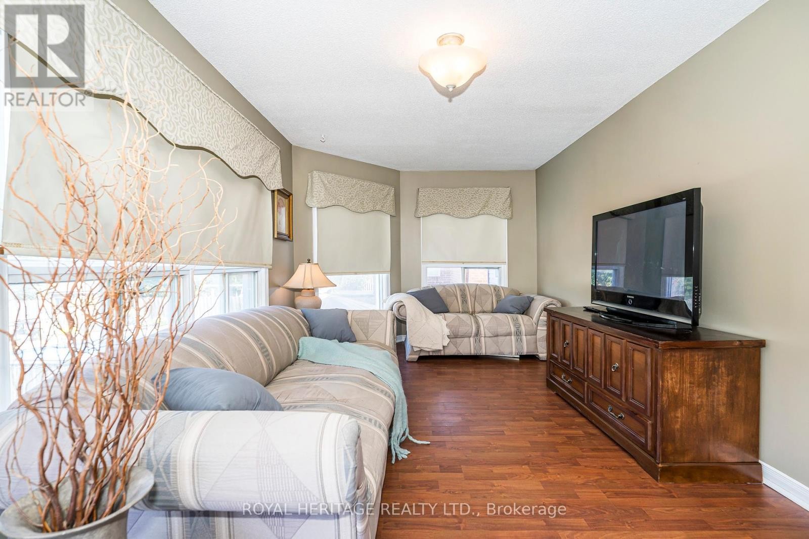 












756 STONEPATH CIRCLE

,
Pickering (Amberlea),




Ontario
L1V3T1

