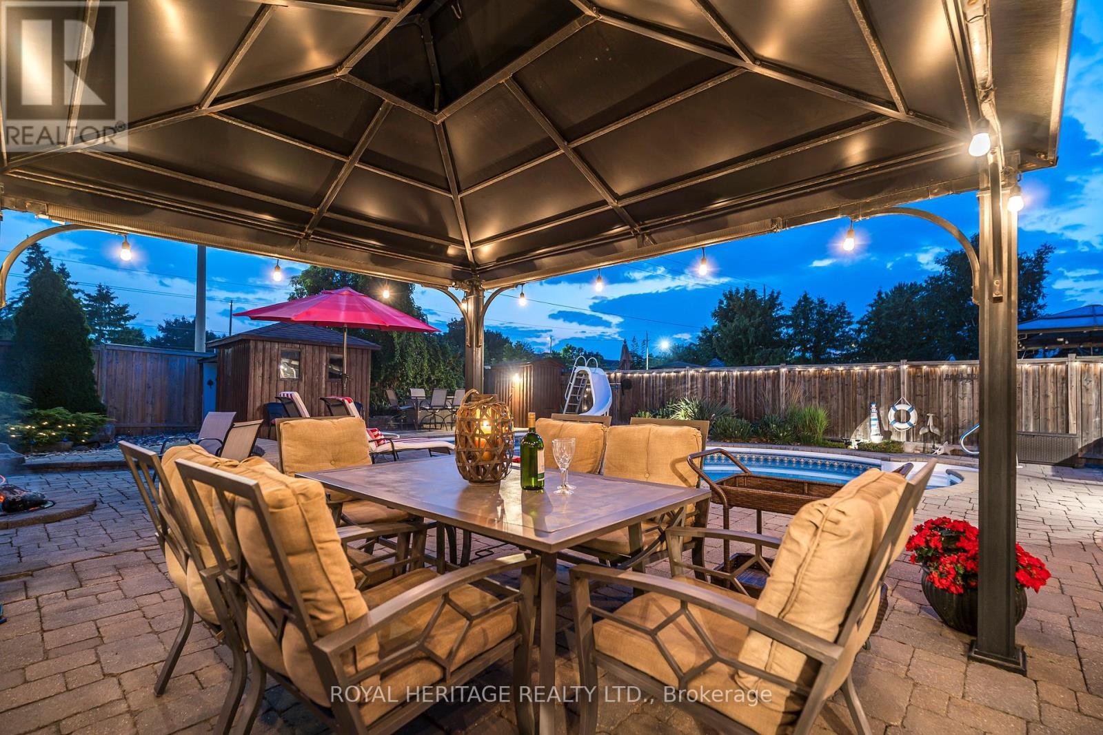 












756 STONEPATH CIRCLE

,
Pickering (Amberlea),




Ontario
L1V3T1

