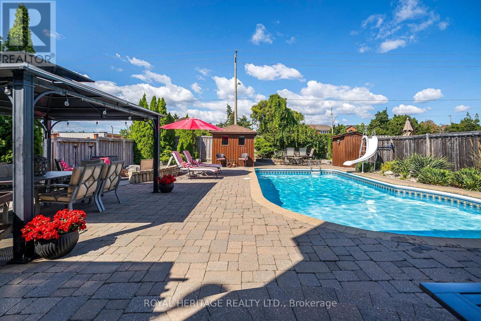 












756 STONEPATH CIRCLE

,
Pickering (Amberlea),




Ontario
L1V3T1

