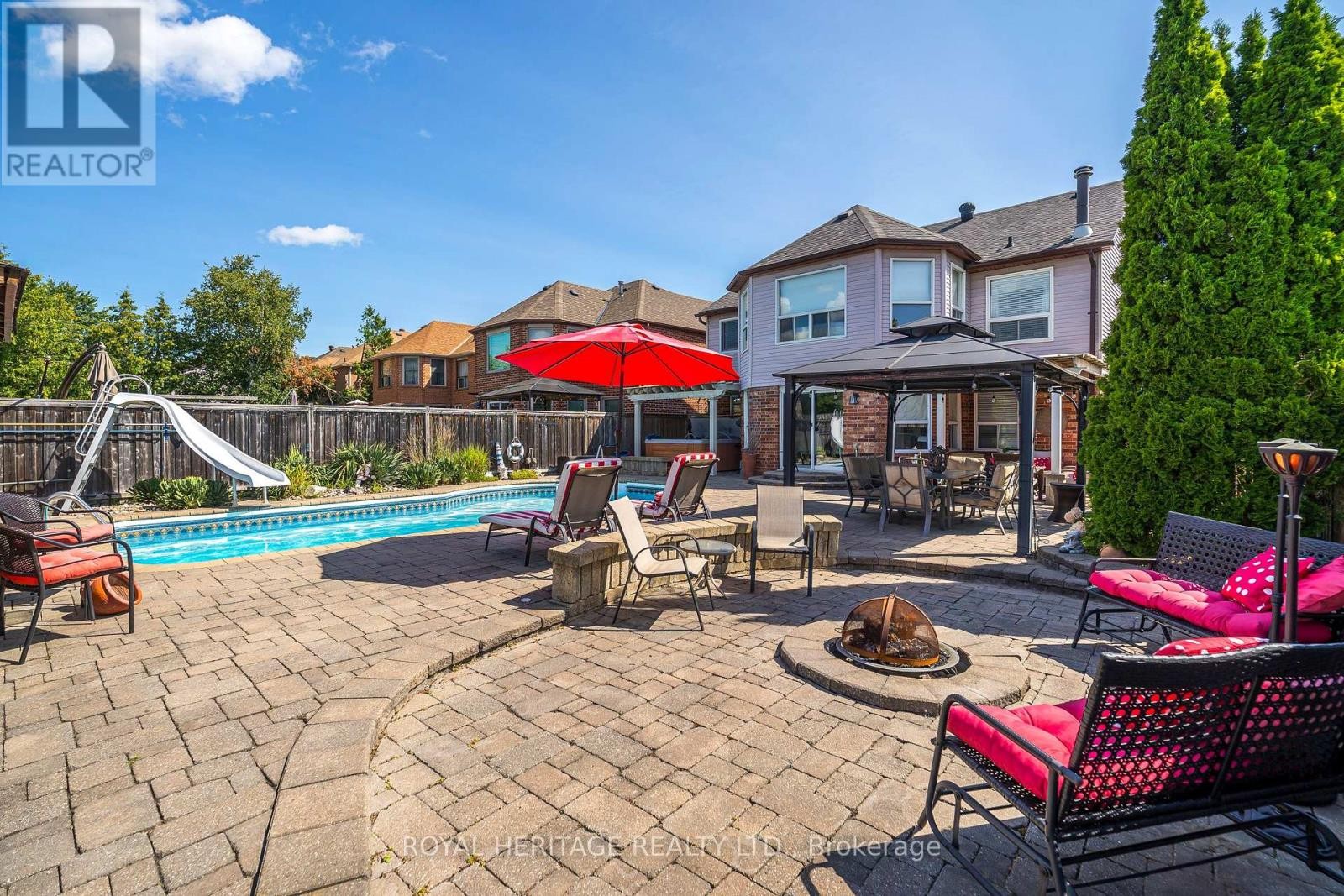 












756 STONEPATH CIRCLE

,
Pickering (Amberlea),




Ontario
L1V3T1


