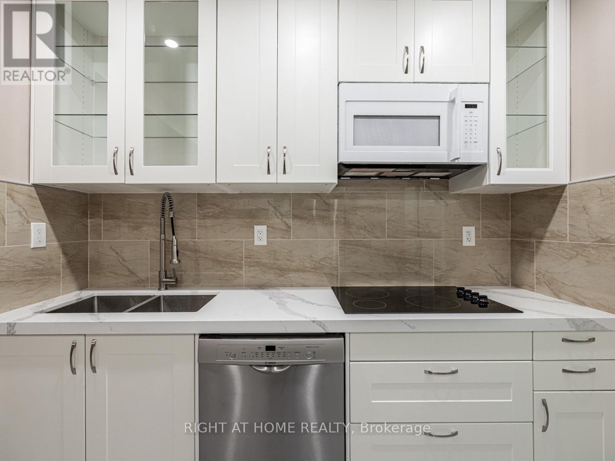 












2ND FLOOR - 600 GERRARD STREET E

,
Toronto (North Riverdale),




Ontario
M4M1Y3

