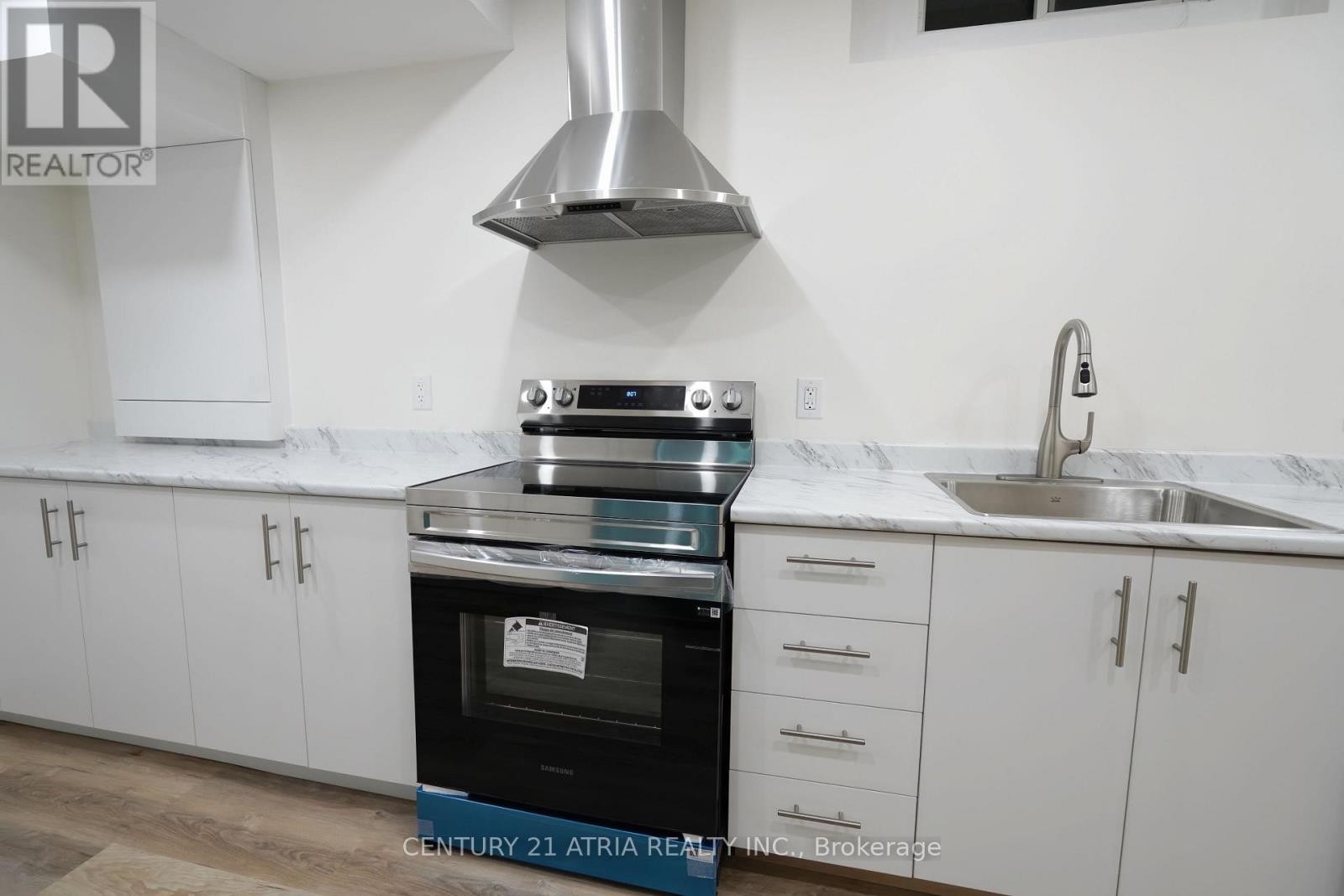 












1991 RIVERTON STREET

,
Oshawa (Taunton),




Ontario
L1K0P4

