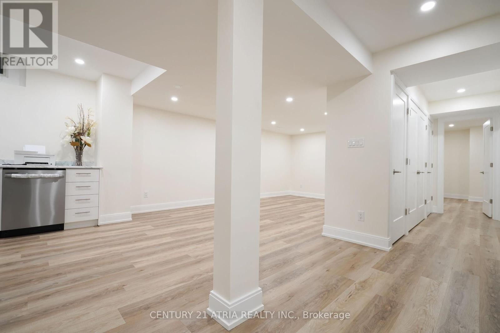 












1991 RIVERTON STREET

,
Oshawa (Taunton),




Ontario
L1K0P4

