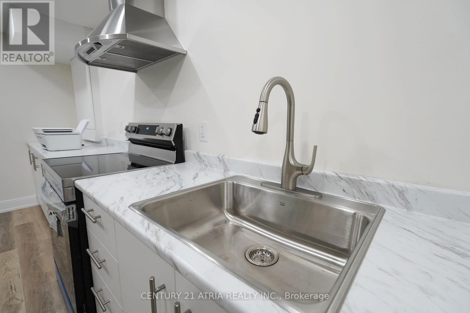 












1991 RIVERTON STREET

,
Oshawa (Taunton),




Ontario
L1K0P4

