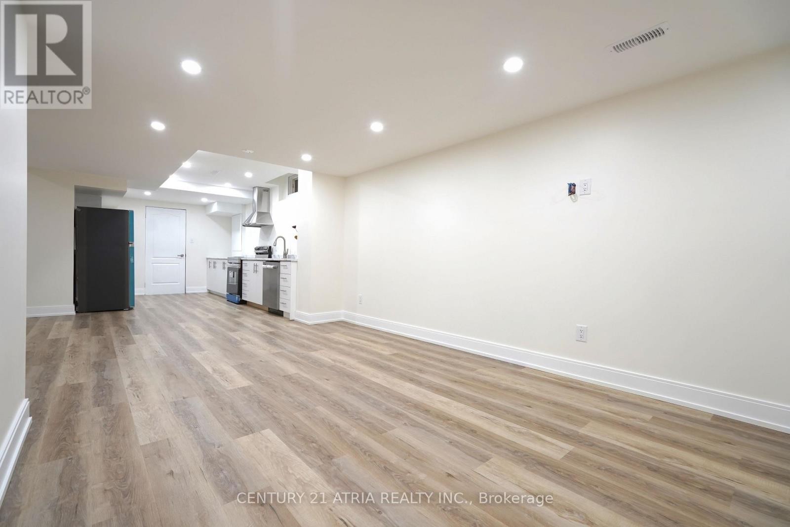 












1991 RIVERTON STREET

,
Oshawa (Taunton),




Ontario
L1K0P4

